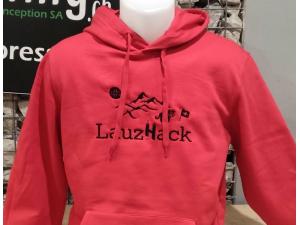 Sweat avec broderie face avant et dos logo entreprise mod�le Kariban K4041 pour LauzHack � Lausanne